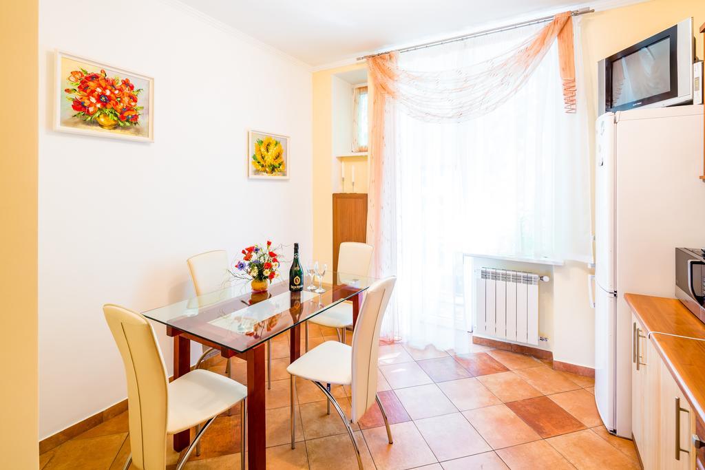 Apartment On Arkhipenka With Panorama View 리비프 외부 사진
