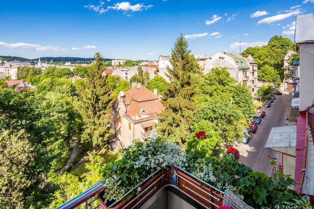 Apartment On Arkhipenka With Panorama View 리비프 외부 사진
